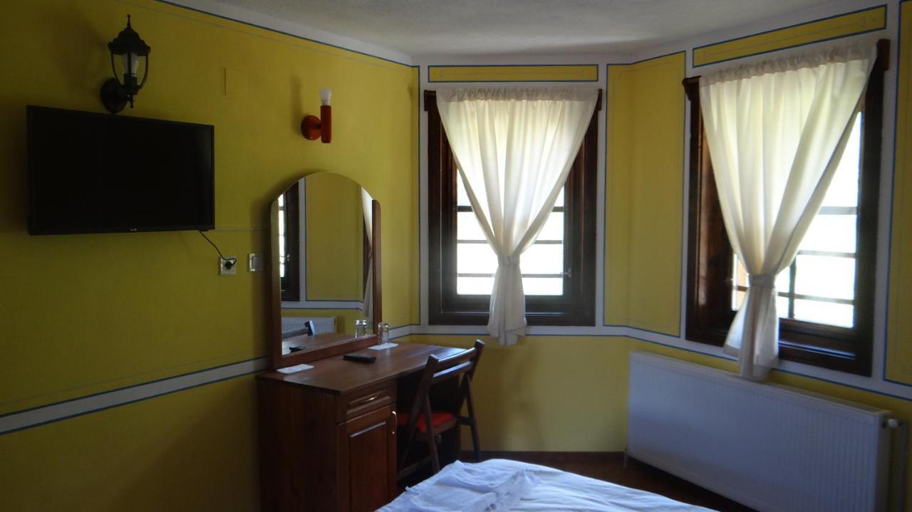 Недкова Къща Hotell Koprivsjtitsa Exteriör bild