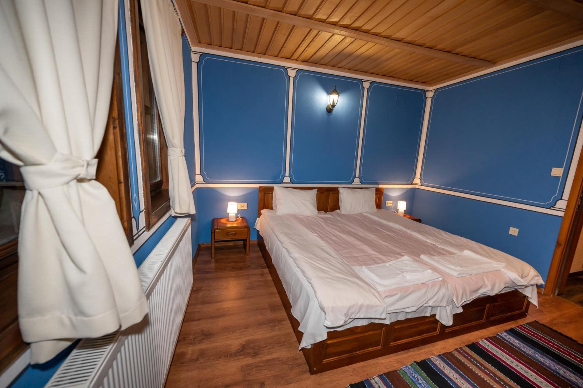 Недкова Къща Hotell Koprivsjtitsa Exteriör bild