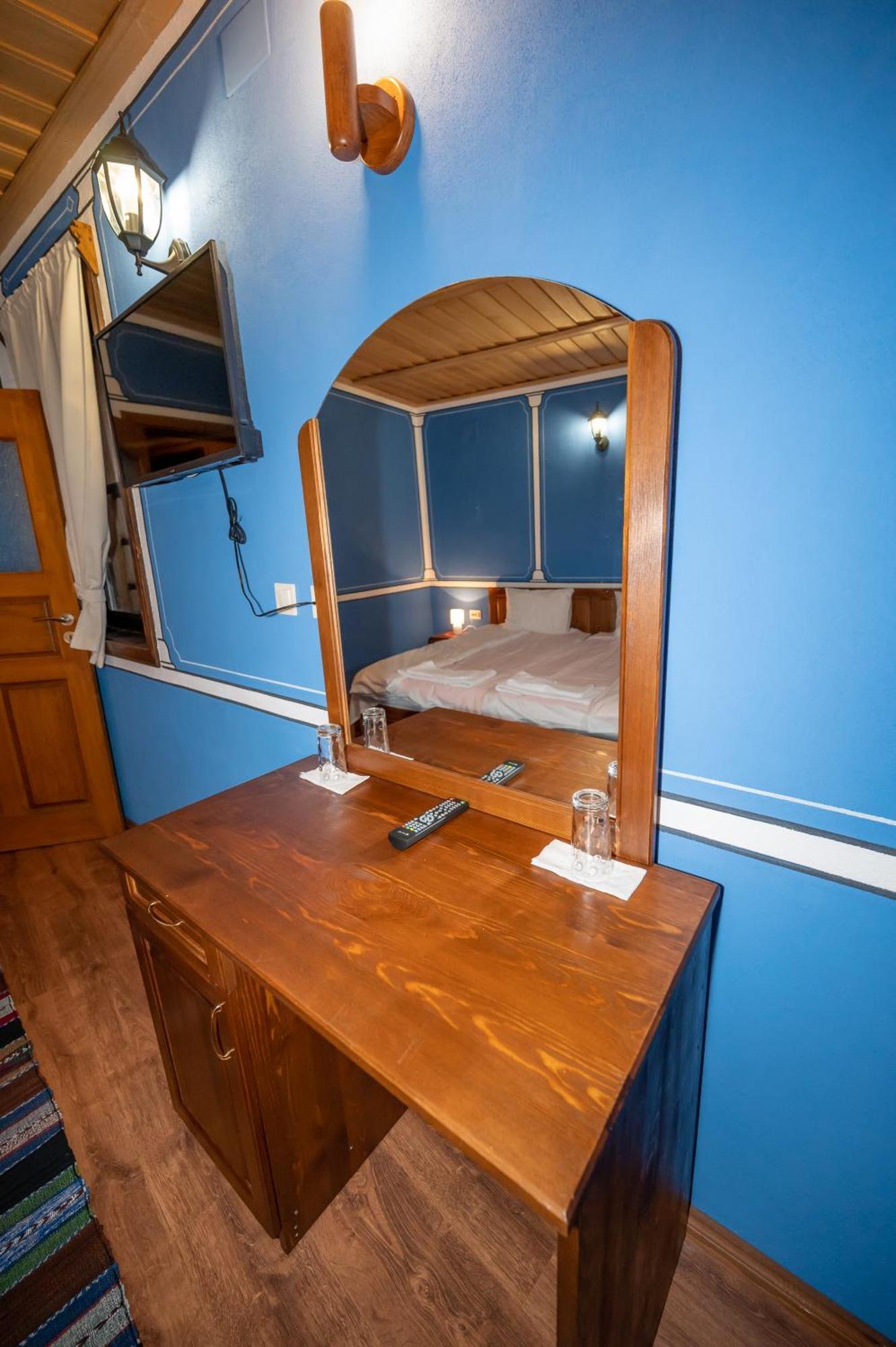 Недкова Къща Hotell Koprivsjtitsa Exteriör bild